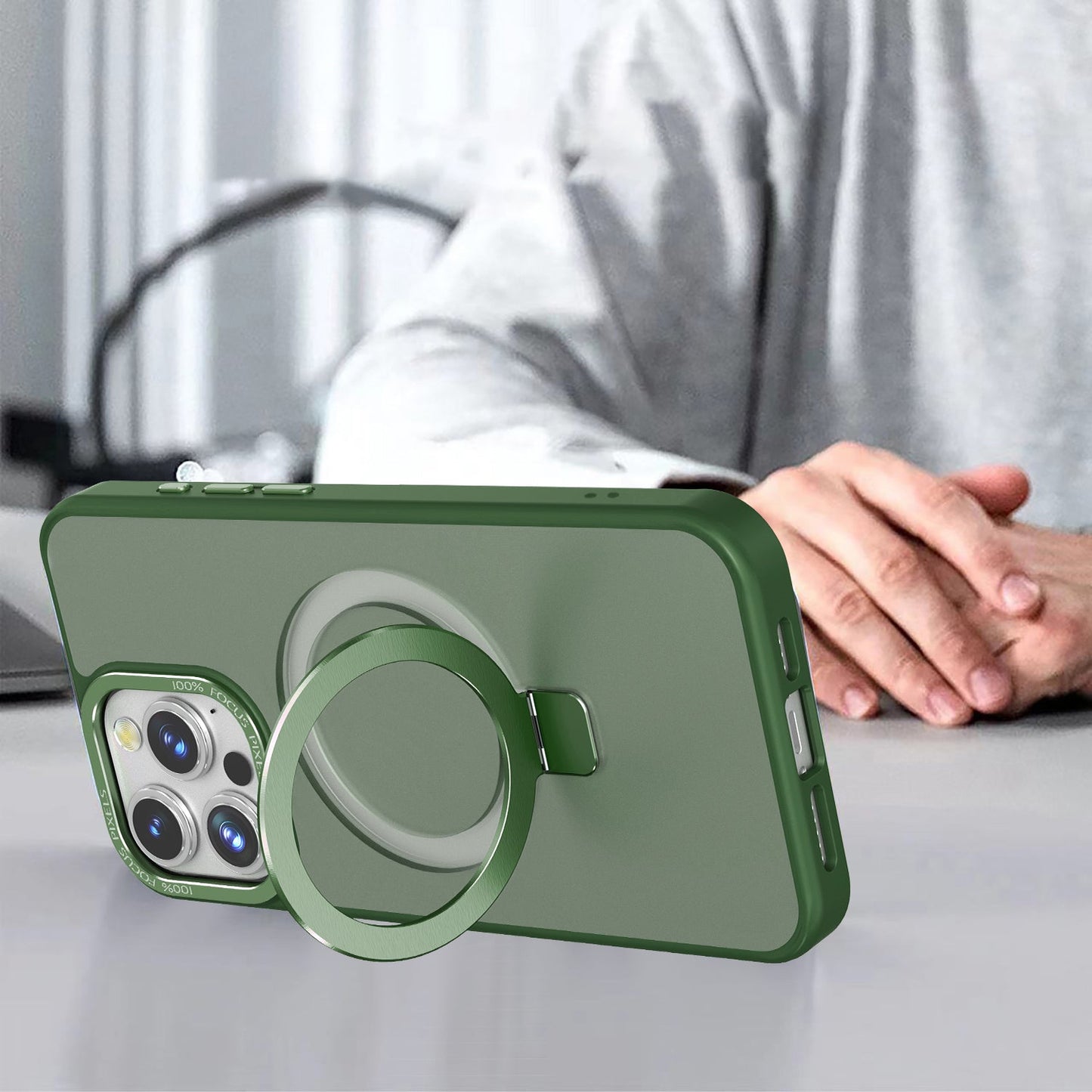 Green Ringkick Frosted Case for iPhone 16